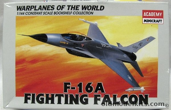 Academy 1/144 F-16A Fighting Falcon, 4424 plastic model kit